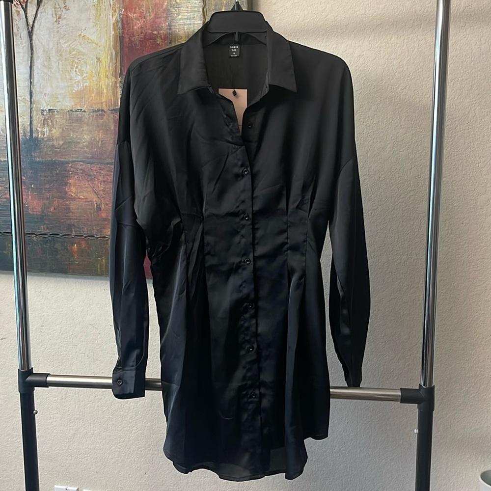 Black shirt dress size M